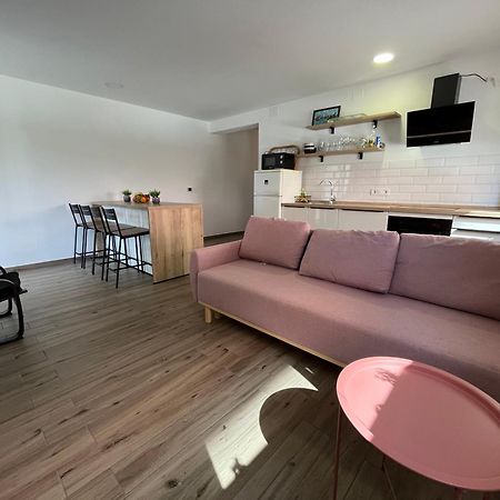 Apartmani Mlinar - Two Bedroom Apartment With Seaview Grebaštica Zewnętrze zdjęcie