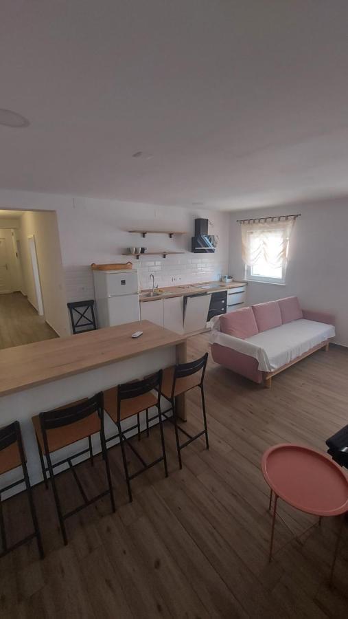 Apartmani Mlinar - Two Bedroom Apartment With Seaview Grebaštica Zewnętrze zdjęcie