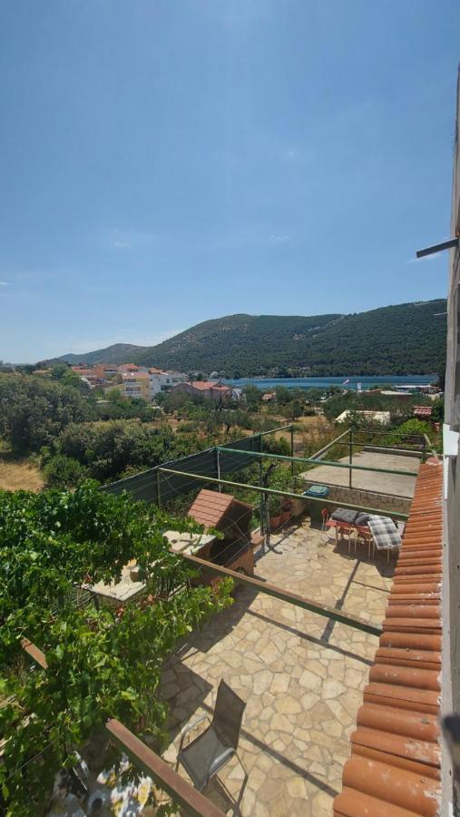Apartmani Mlinar - Two Bedroom Apartment With Seaview Grebaštica Zewnętrze zdjęcie