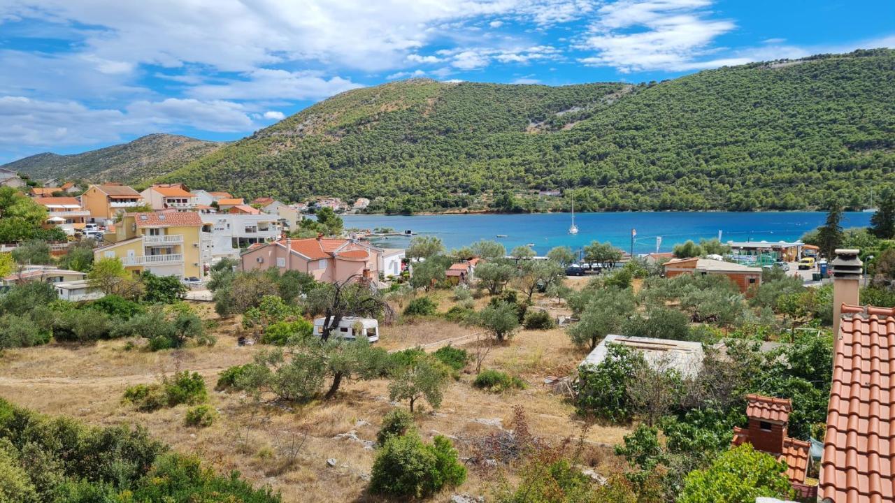 Apartmani Mlinar - Two Bedroom Apartment With Seaview Grebaštica Zewnętrze zdjęcie